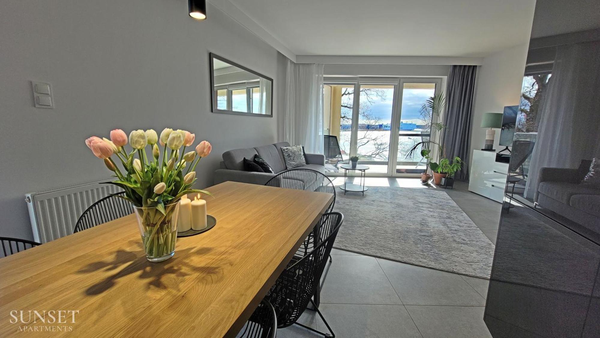 Sunset Apartments - Flotylla. Widok Na Port + Parking. Swinoujscie Kültér fotó