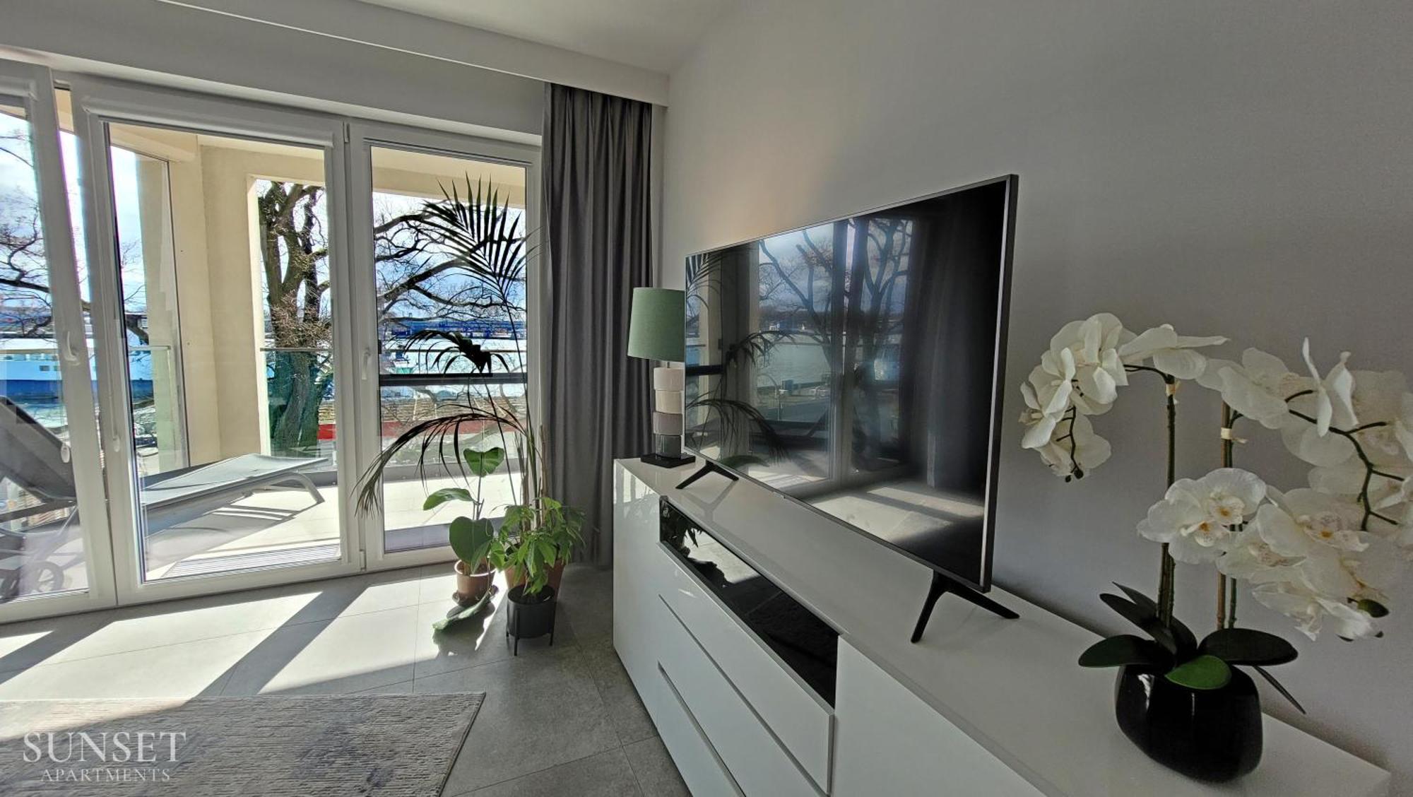 Sunset Apartments - Flotylla. Widok Na Port + Parking. Swinoujscie Kültér fotó
